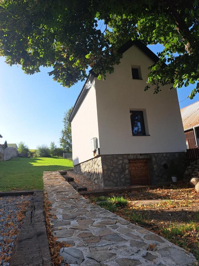 Tiny Cottage Slovakia Liptovský Trnovec Buitenkant foto