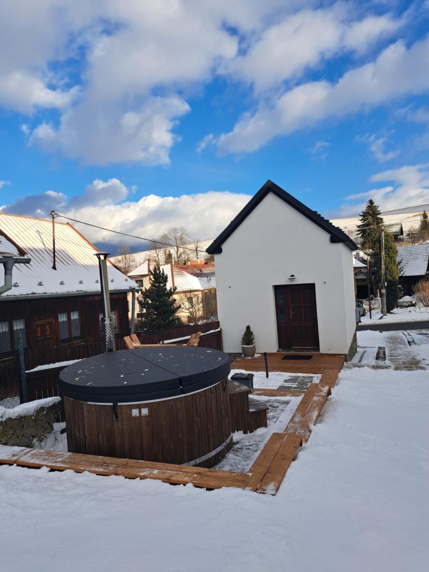 Tiny Cottage Slovakia Liptovský Trnovec Buitenkant foto